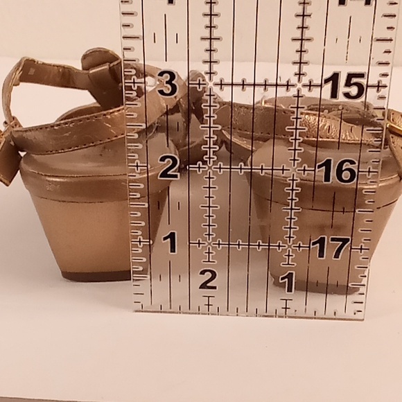 Strictly COMFORT Summer Party Size 8M Gold Color with bronze big studs #148 - Picture 10 of 10